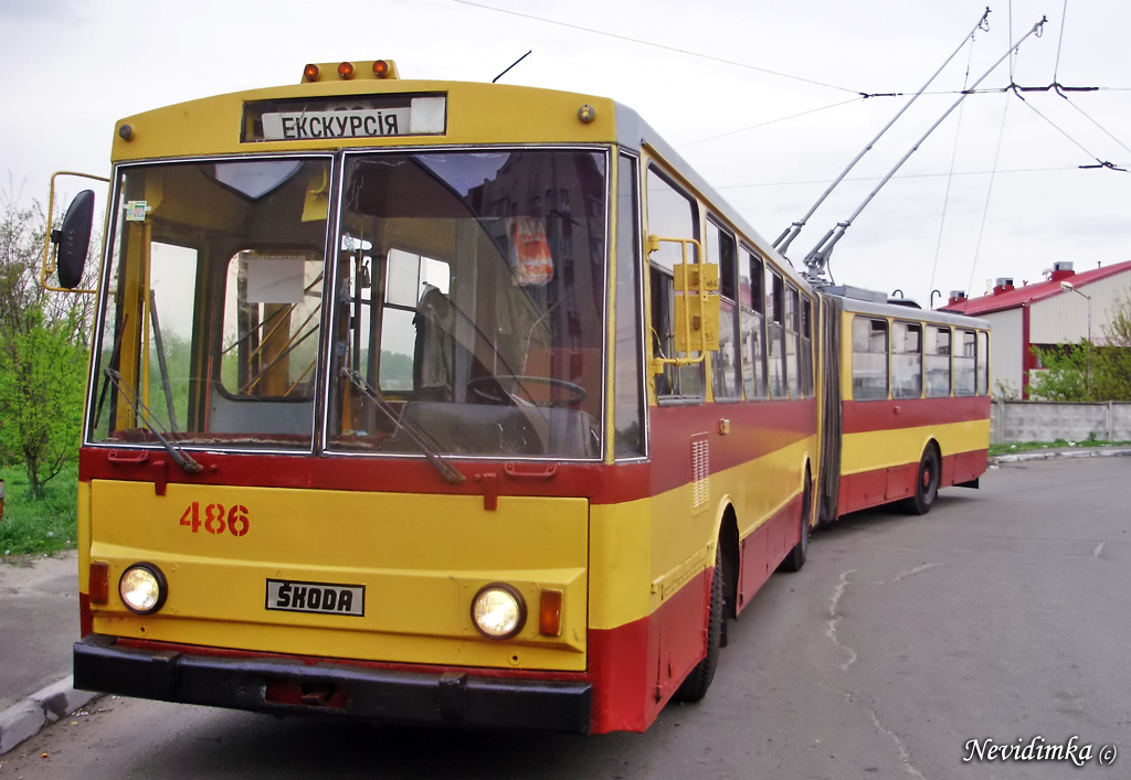 Киев, Škoda 15Tr03/6 № 486