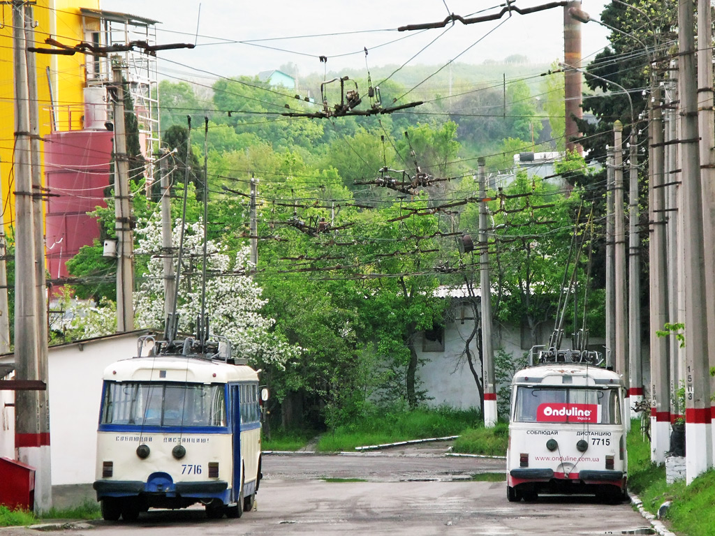 Krim-Obus, Škoda 9TrH27 Nr. 7716; Krim-Obus, Škoda 9TrH27 Nr. 7715