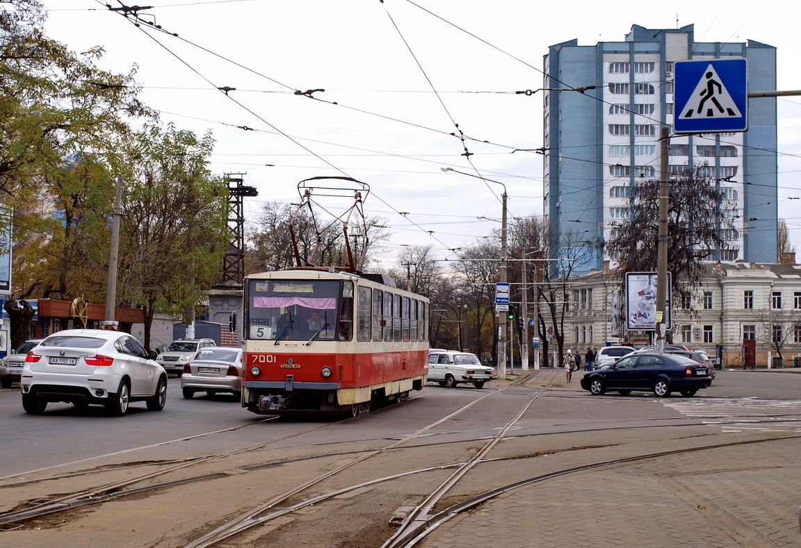 Одесса, Татра-Юг Т6Б5 № 7001