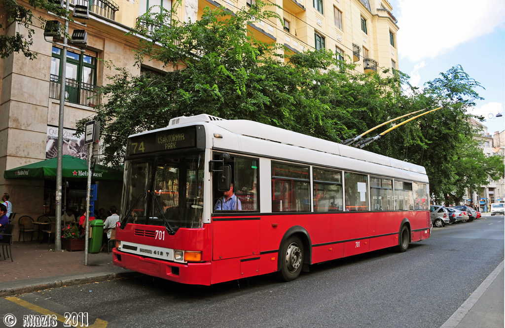 Будапешт, Ikarus 412.81 № 701
