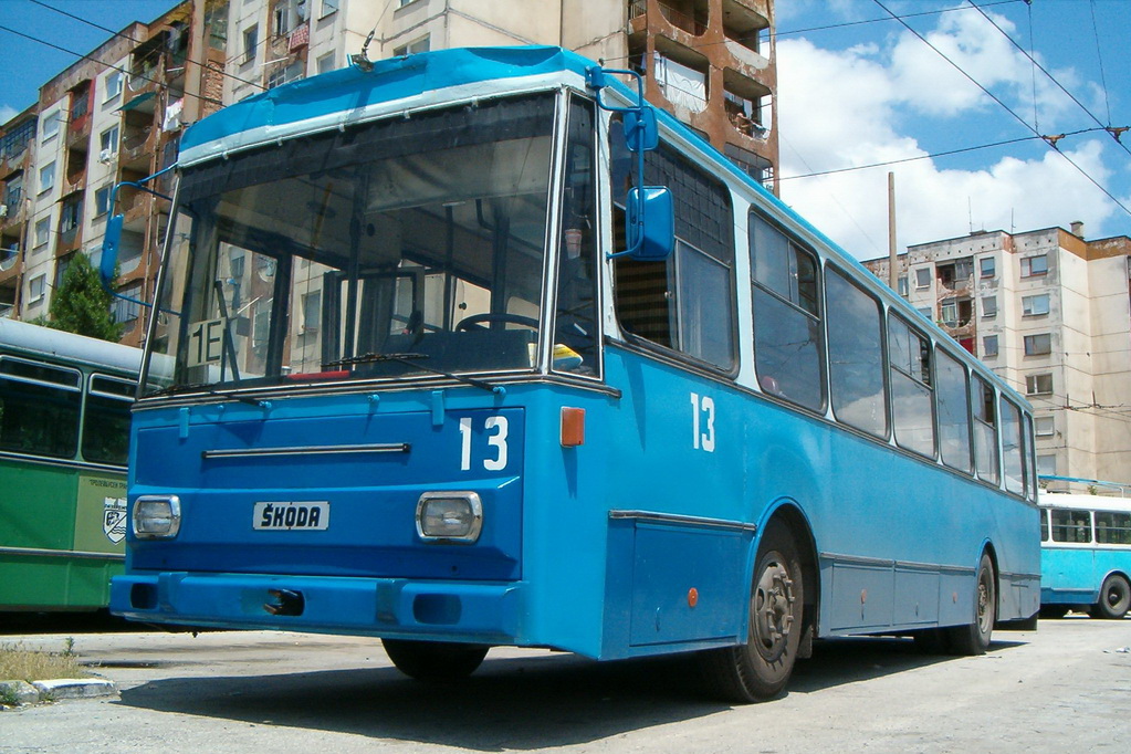Pazardzhik, Škoda 14Tr01 Br. 13