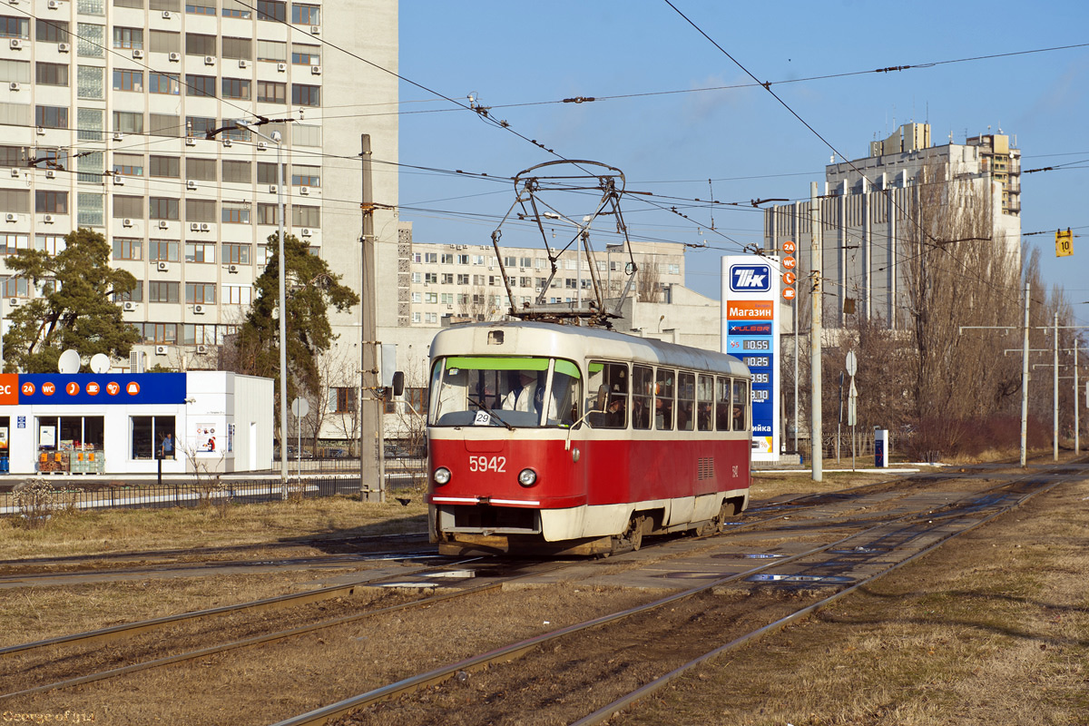 Киев, Tatra T3SU № 5942