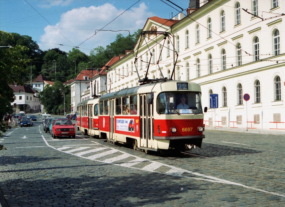 Прага, Tatra T3 № 6697
