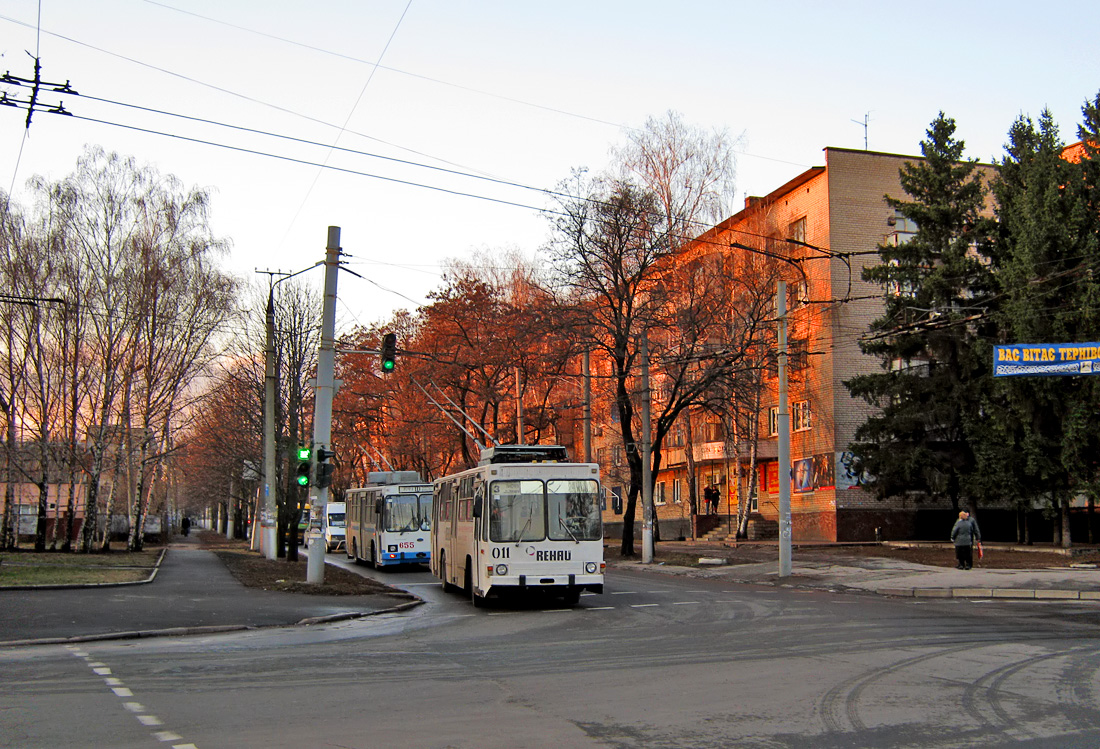 Кривой Рог, ЮМЗ Т1Р (Т2П) № 011