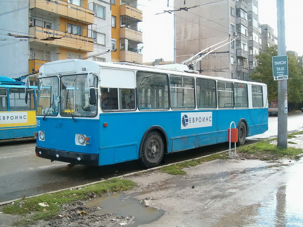 Враца, ЗиУ-682В1УБ № 105