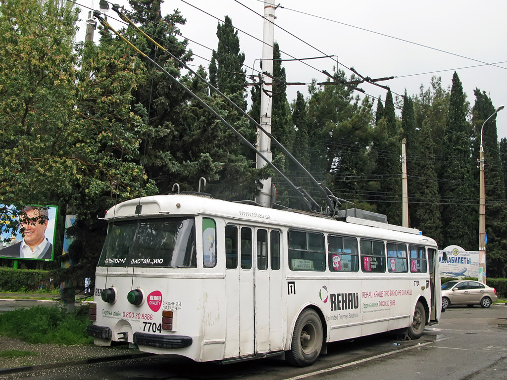 Крымский троллейбус, Škoda 9TrH27 № 7704