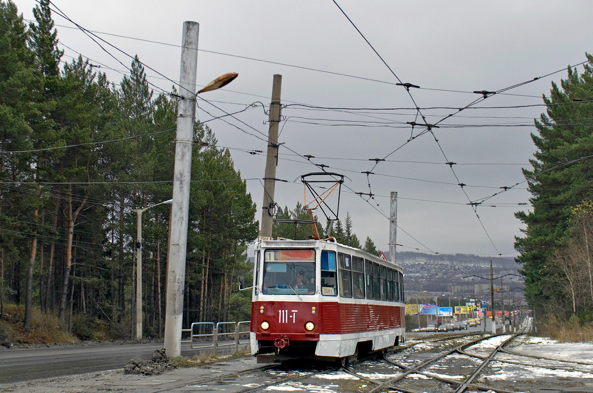 Златоуст, 71-605 (КТМ-5М3) № 111