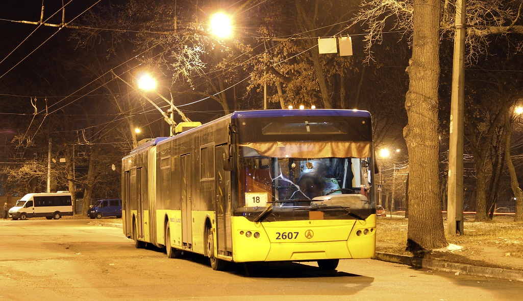 Киев, ЛАЗ E301D1 № 2607
