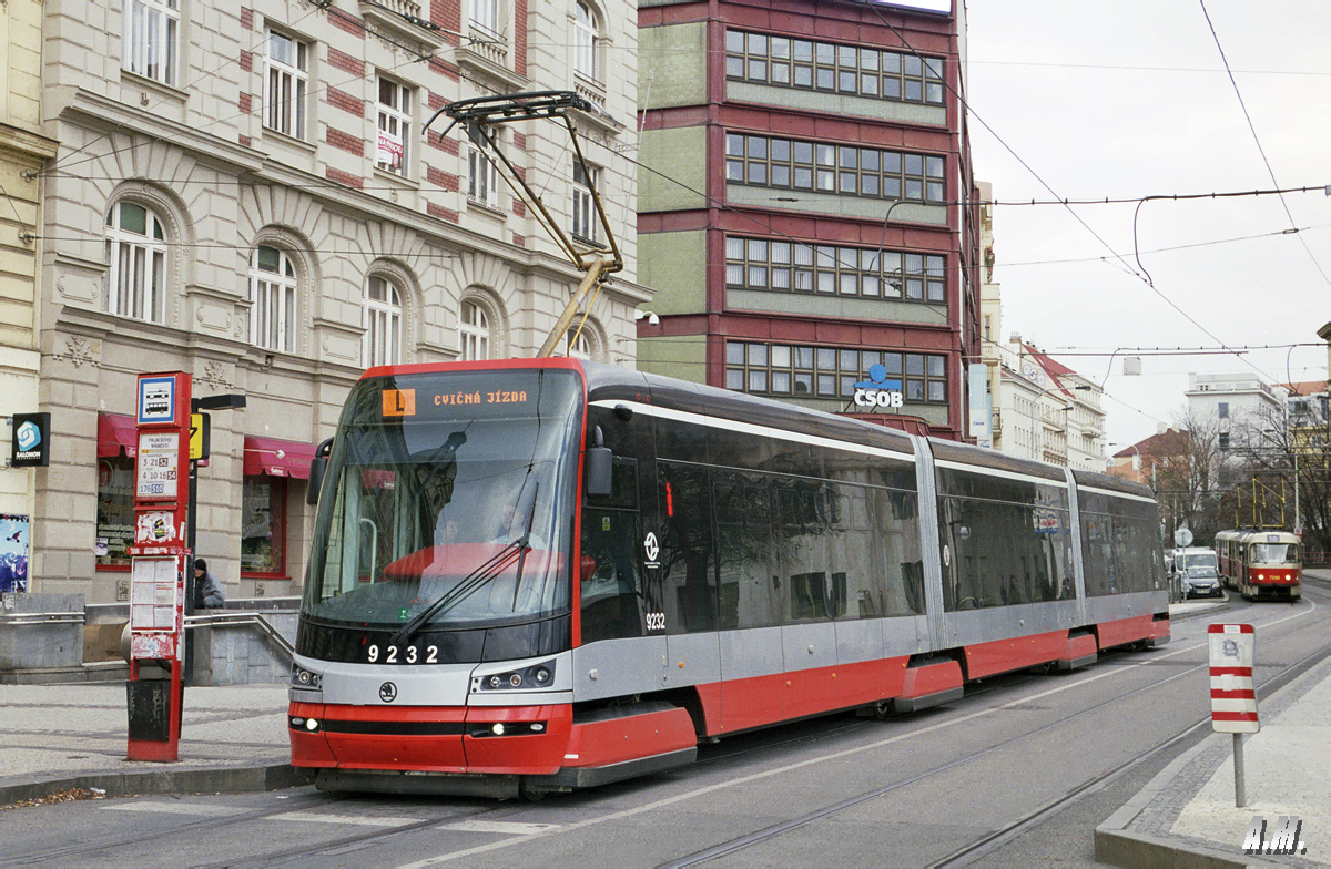 Прага, Škoda 15T3 ForCity Alfa Praha № 9232