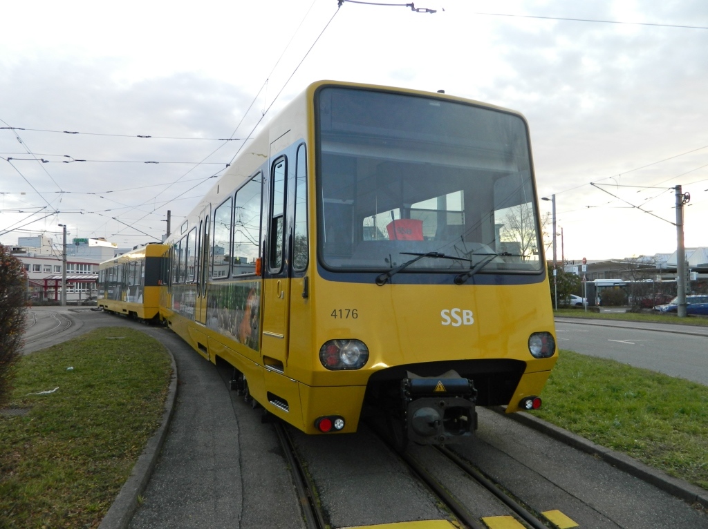 Штутгарт, Duewag DT8.S № 4176 Штутгарт, Duewag DT8.S № 4176