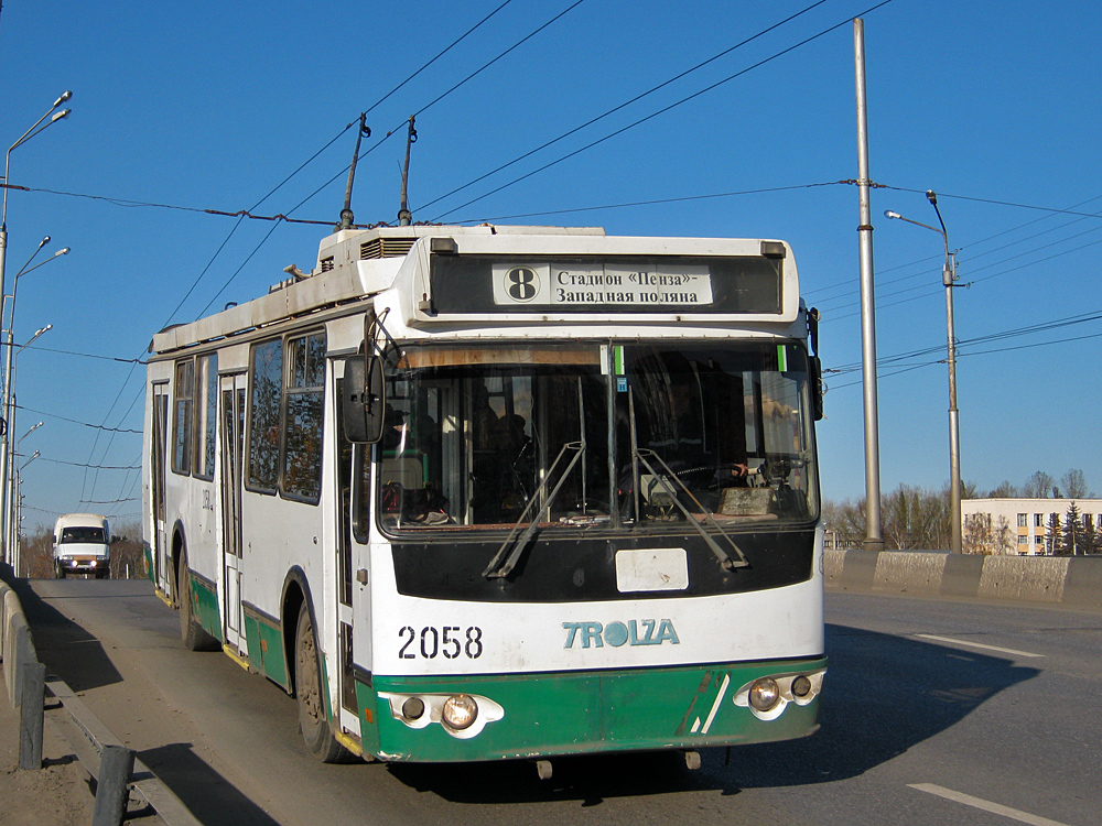 Penza, ZiU-682G-016.02 č. 2058