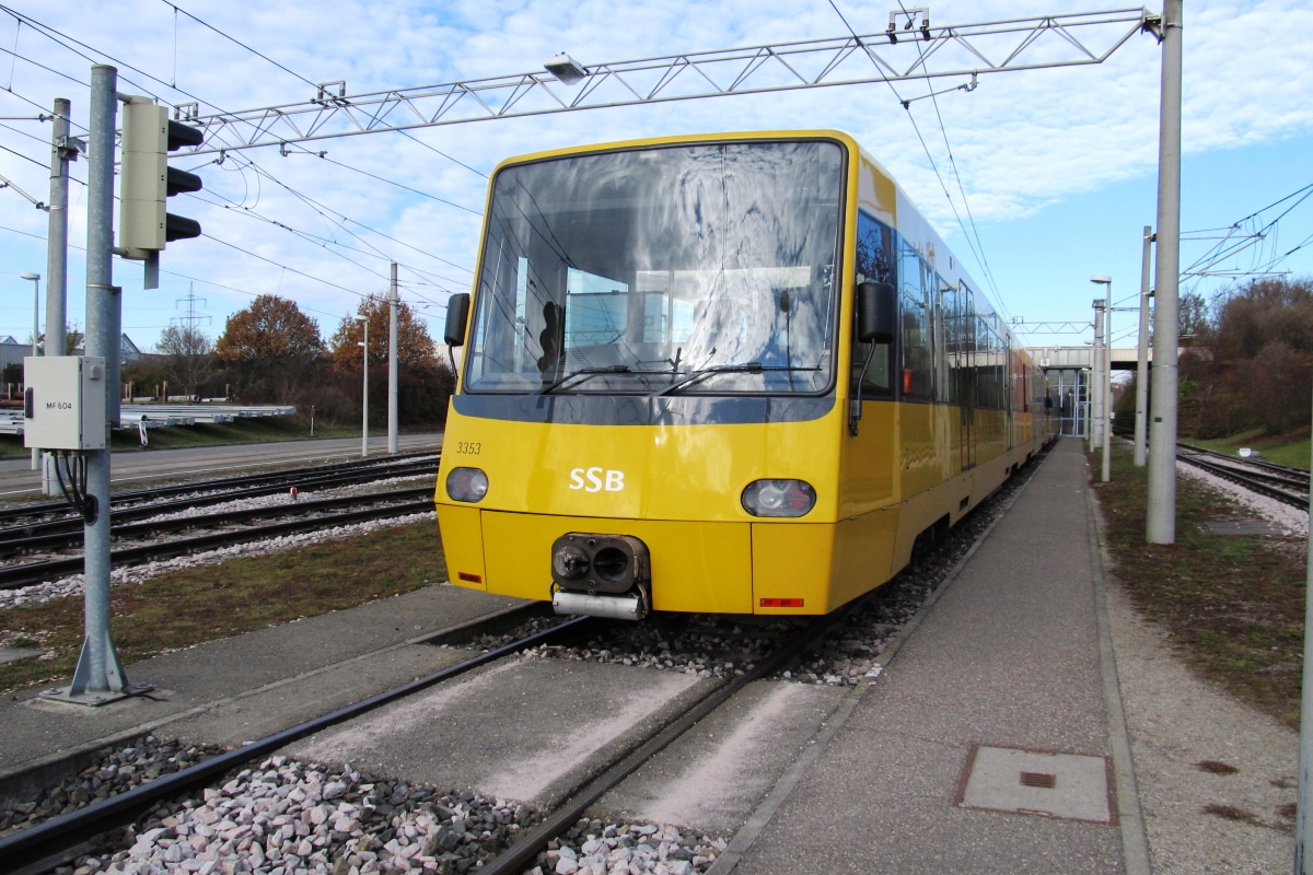 Штутгарт, Duewag DT8.11 № 3353