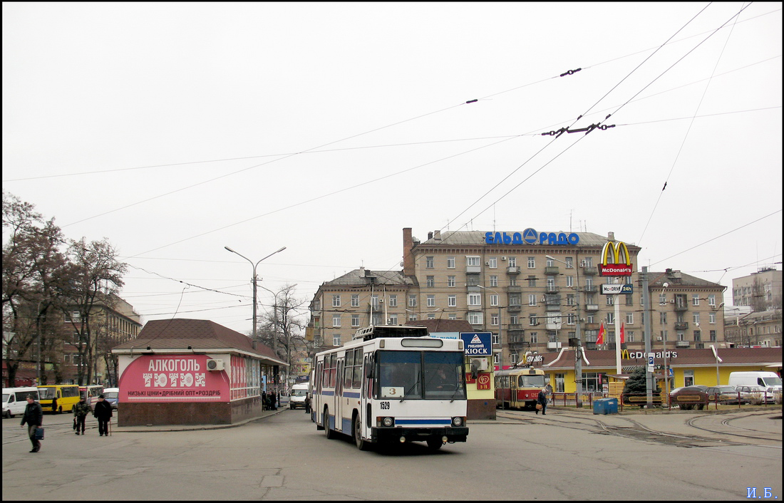 Днепр, ЮМЗ Т2 № 1529