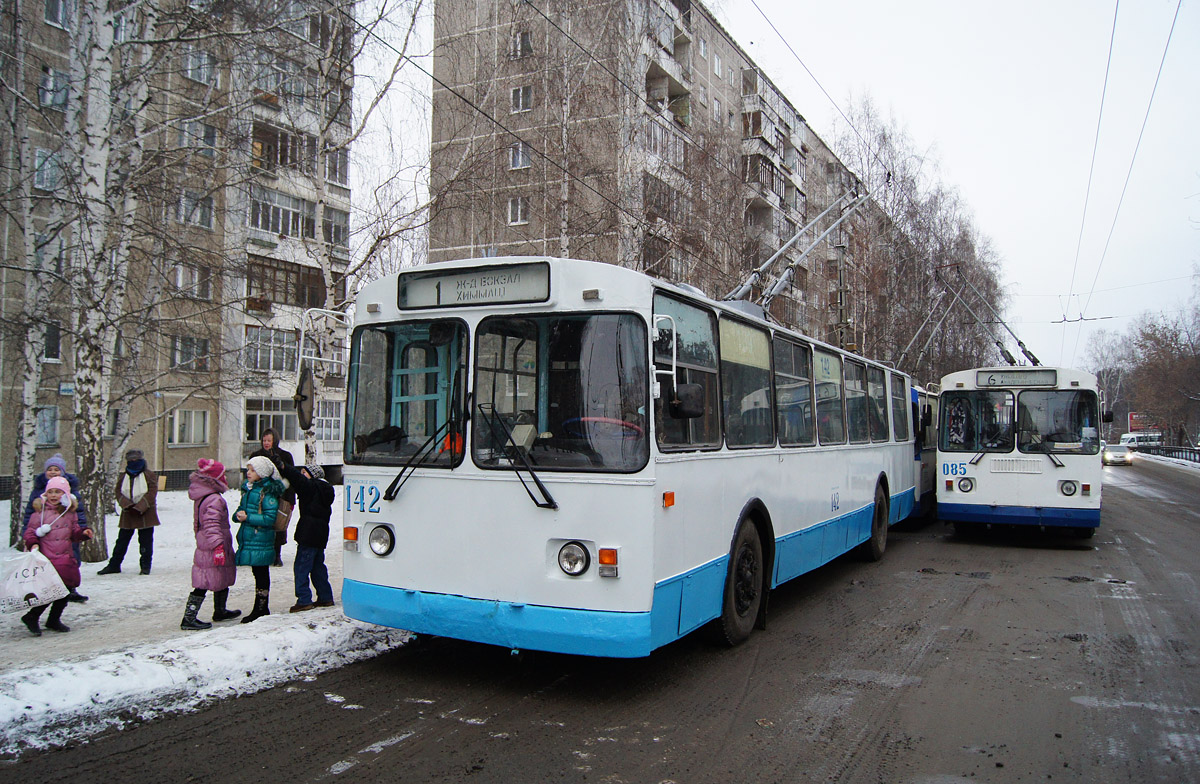Екатеринбург, ЗиУ-682Г [Г00] № 142