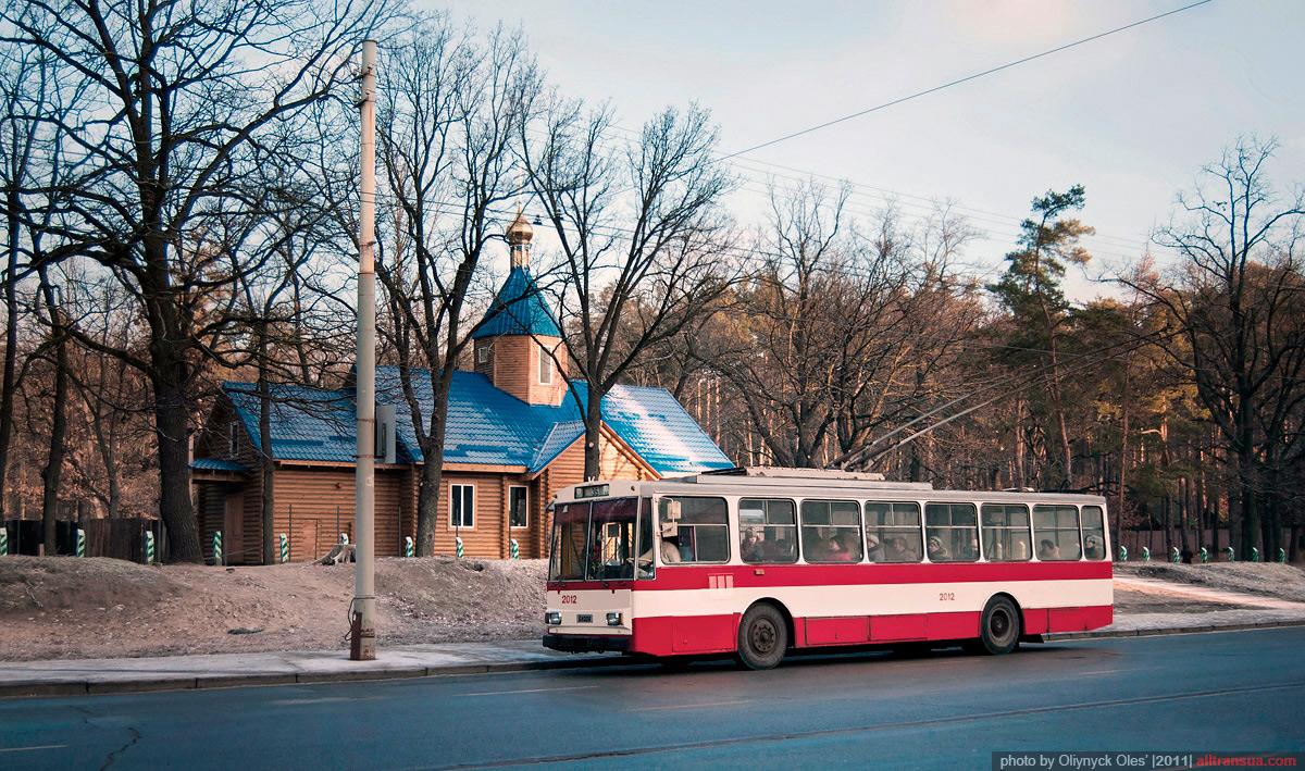 Киев, Škoda 14Tr02/6 № 2012