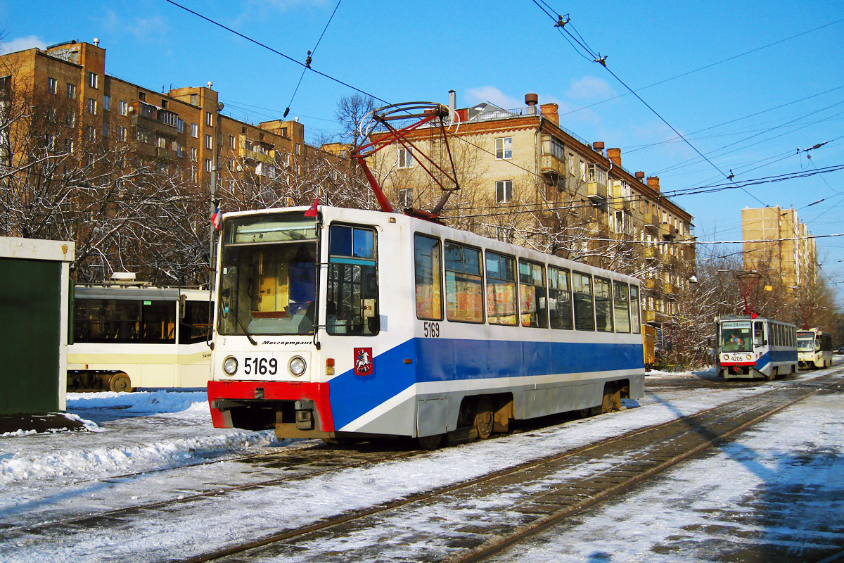 Москва, 71-617 № 5169; Москва, 71-608КМ № 4205