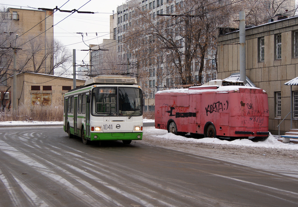 Челябинск, ЛиАЗ-5280 (ВЗТМ) № 1041