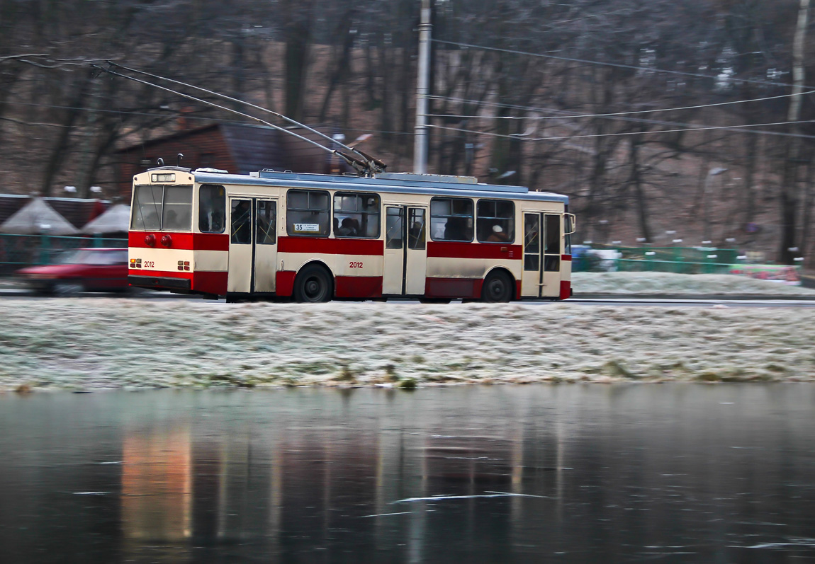Киев, Škoda 14Tr02/6 № 2012