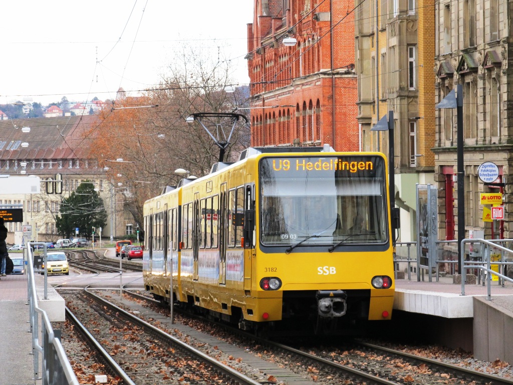 Штутгарт, Duewag DT8.8 № 3182