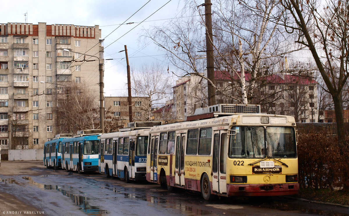 Львов, ЛАЗ-52522 № 022