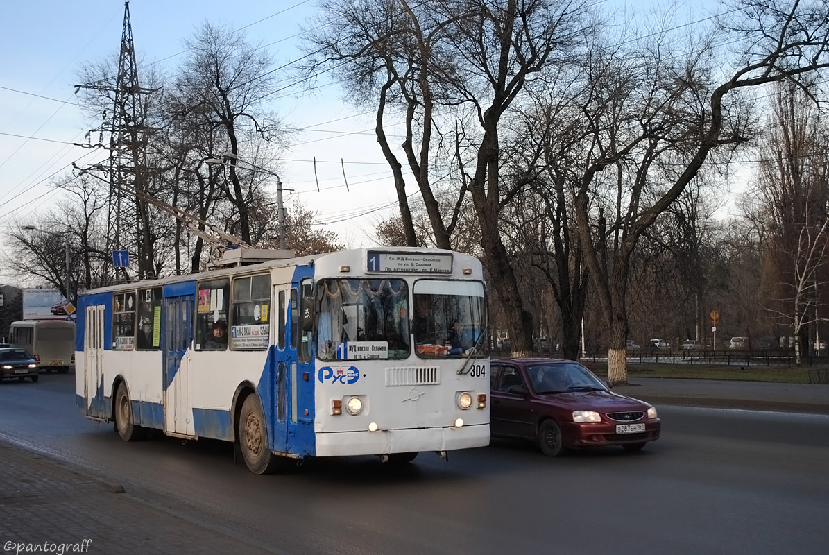 Ростов-на-Дону, ЗиУ-682Г-016 (012) № 304