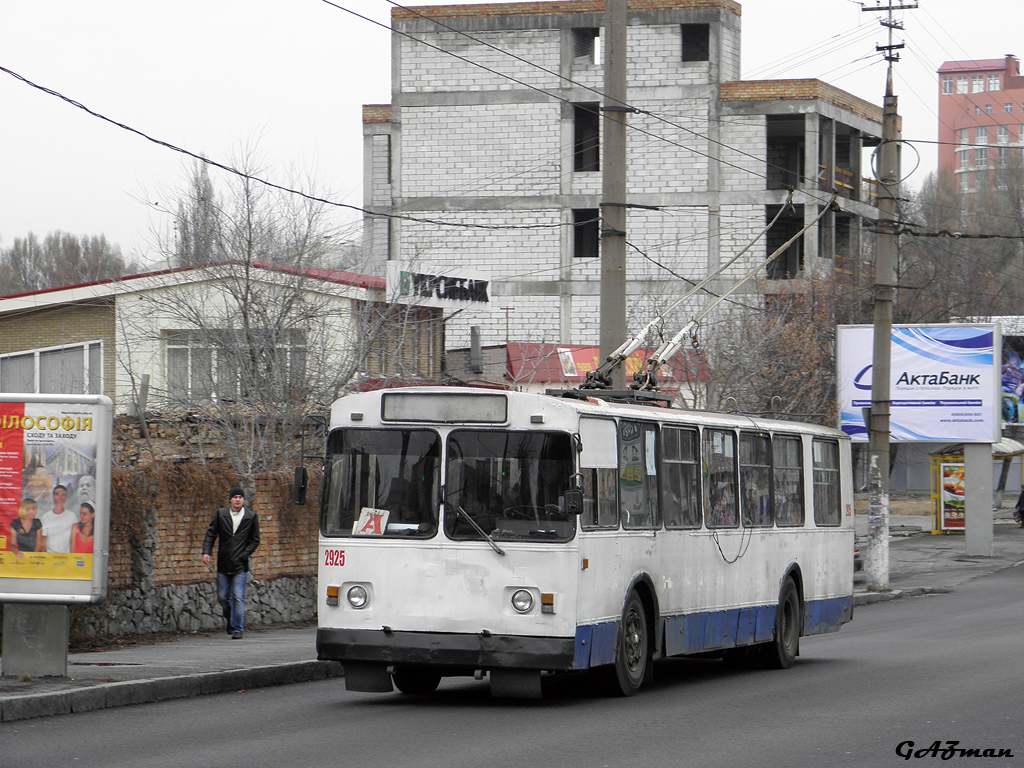 Dnipro, ZiU-682G [G00] № 2925