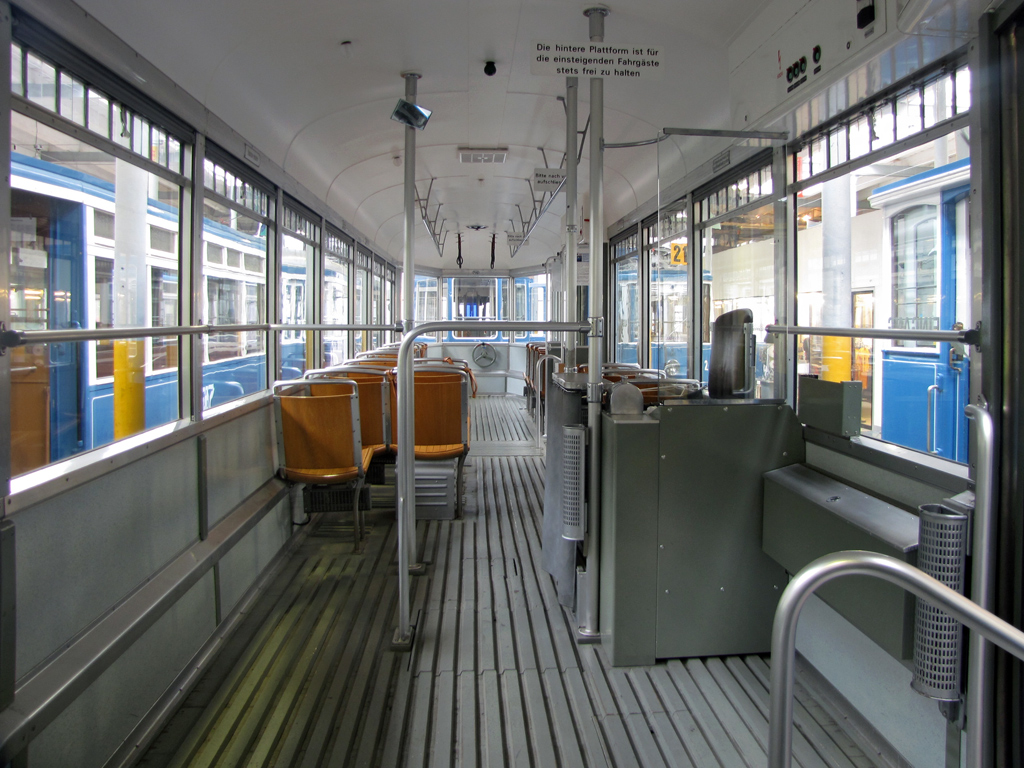 Цюрих, SIG B4 № 732