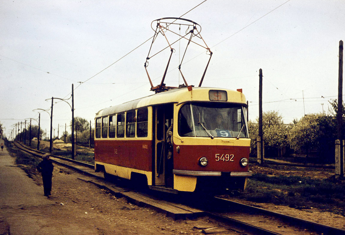 Волгоград, Tatra T3SU (двухдверная) № 5492