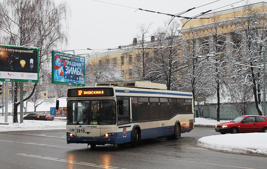 Москва, СВАРЗ-МАЗ-6235.00 № 3810