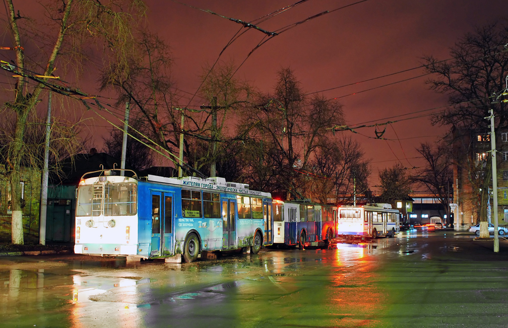 Ростов-на-Дону, ЗиУ-682Г-016.02 (с широкой 1-й дверью) № 316