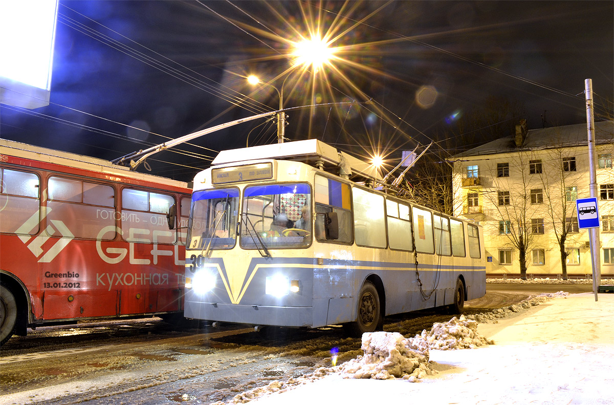 Великий Новгород, ЗиУ-682 КР Иваново № 39