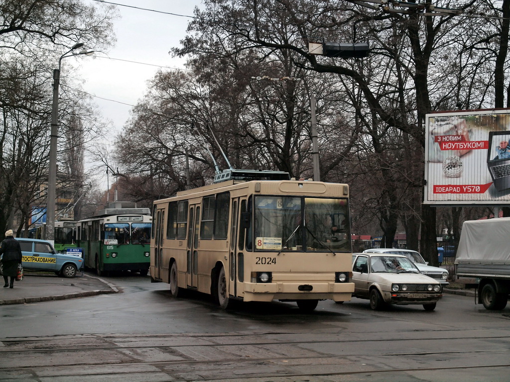 Одесса, ЮМЗ Т1Р (Т2П) № 2024