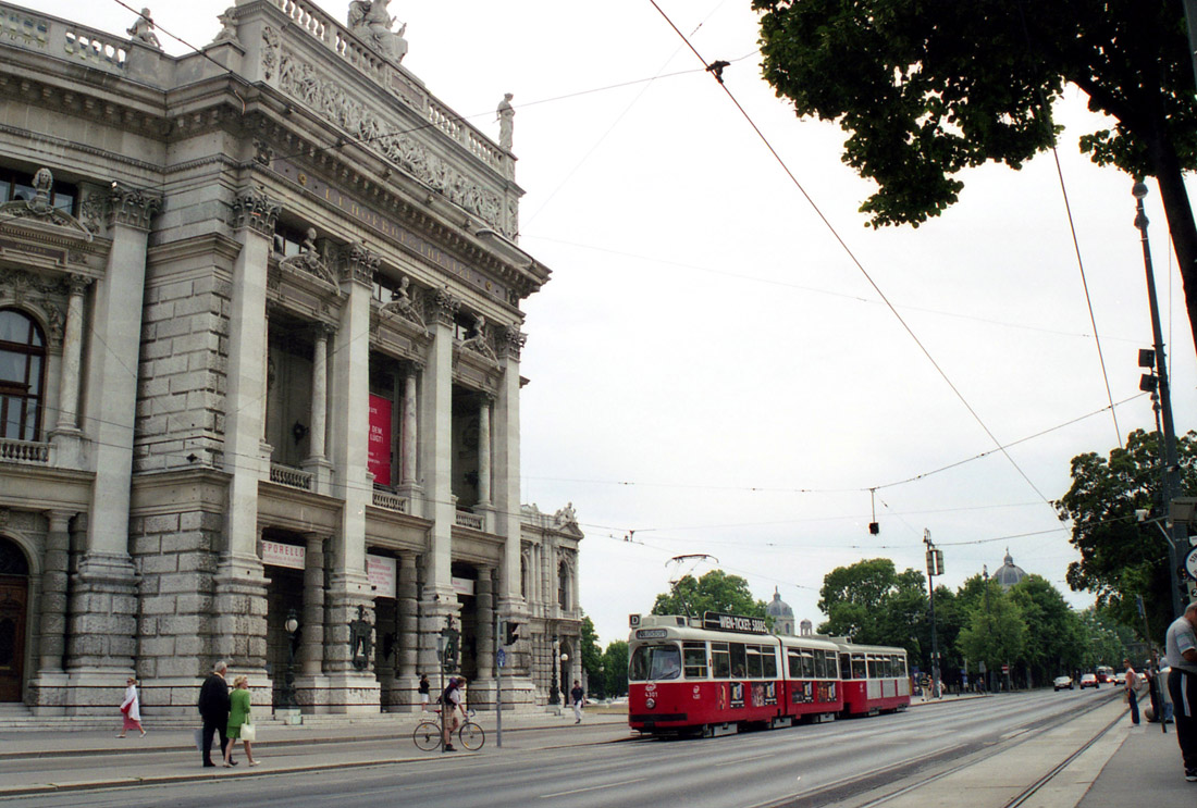 Bécs, Lohner Type E2 — 4301