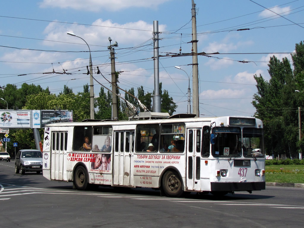 Херсон, ЗиУ-682Г [Г00] № 437