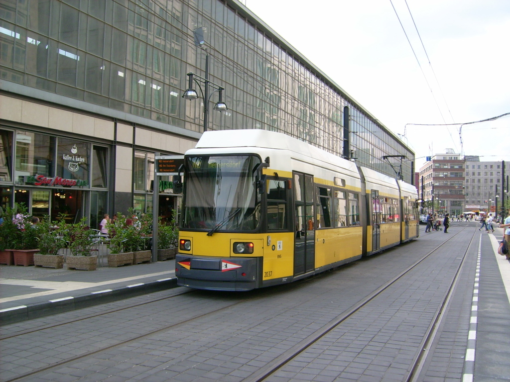 Берлин, Bombardier GT6N-ZR № 2037