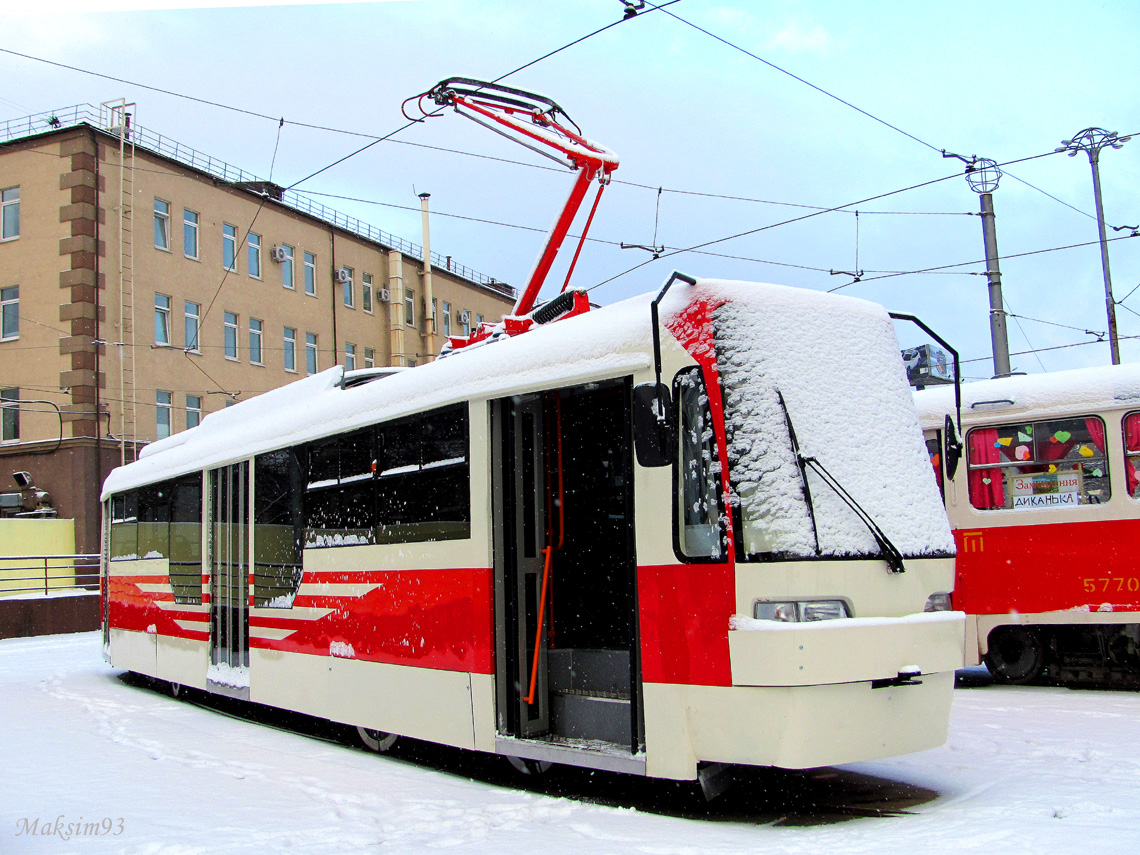 Киев, T3UA-3 «Каштан» № 600