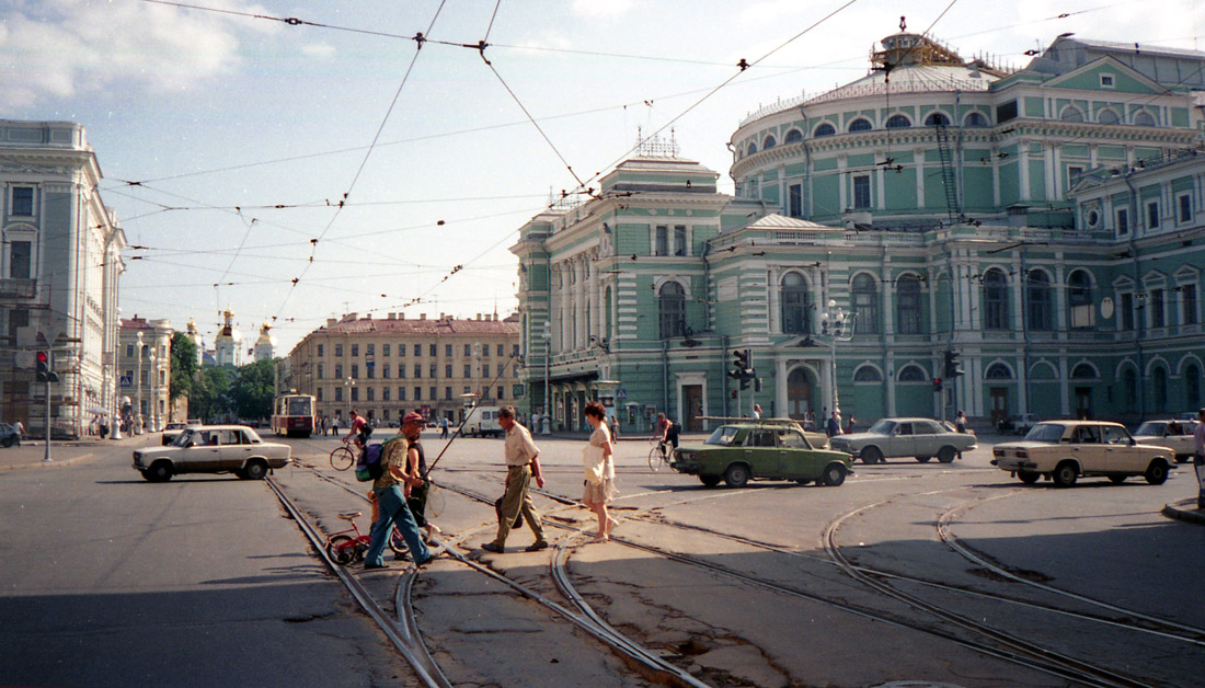 სანქტ-პეტერბურგი — Tram lines and infrastructure