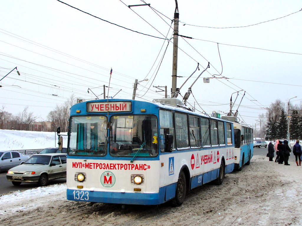 Казань, ЗиУ-682В № 1323
