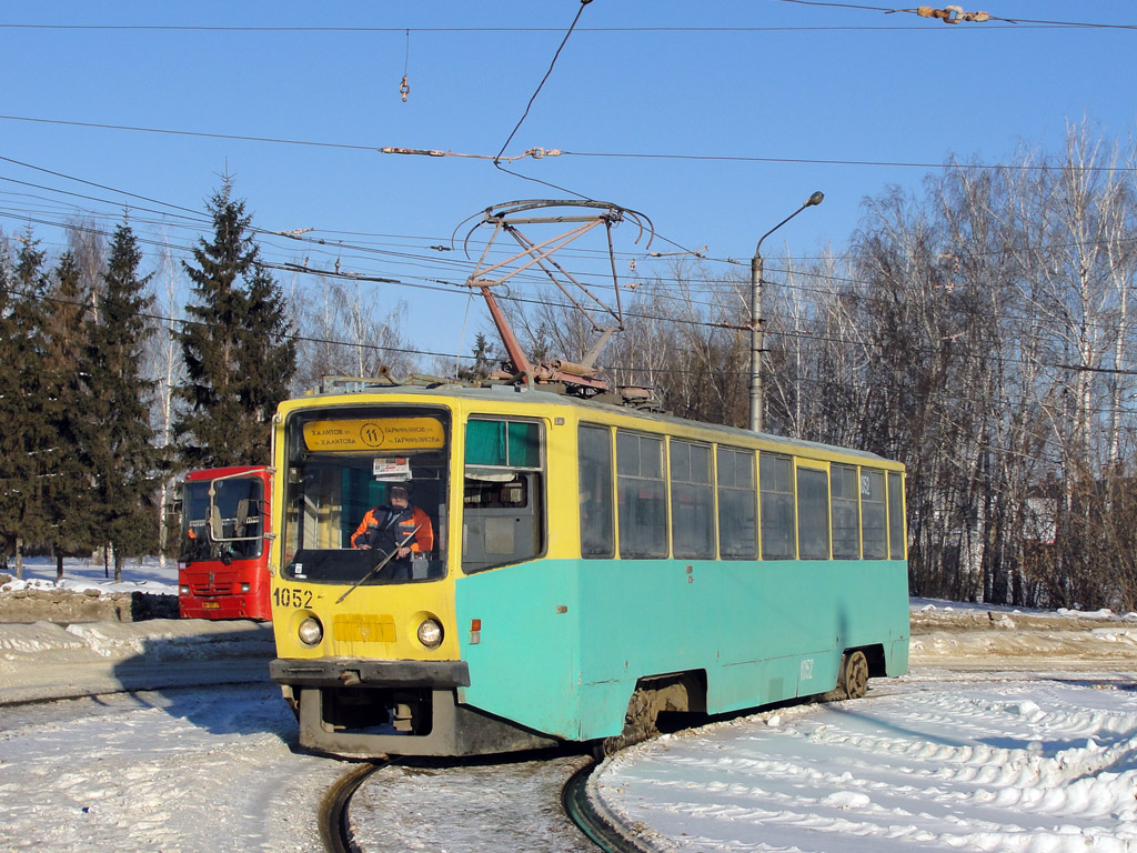 Казань, 71-608КМ № 1052
