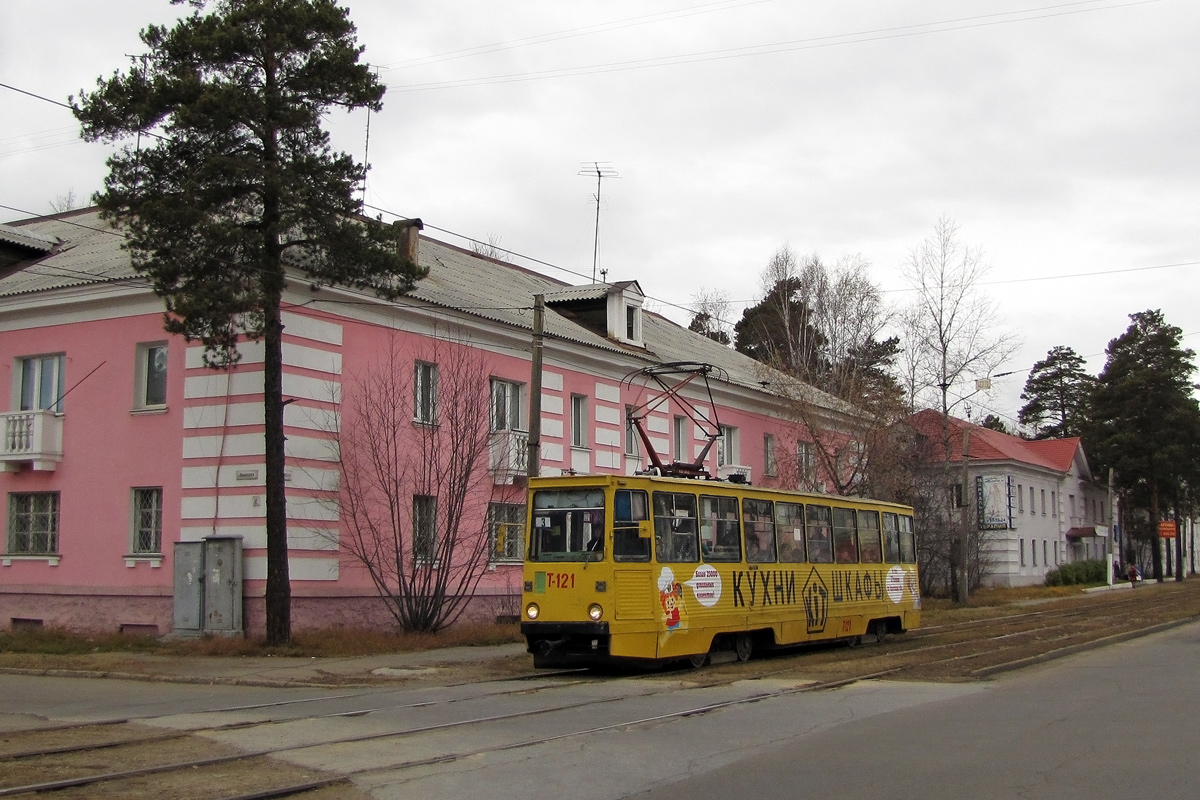 Angarsk, 71-605 (KTM-5M3) nr. 121 Angarsk, 71-605 (KTM-5M3) nr. 121