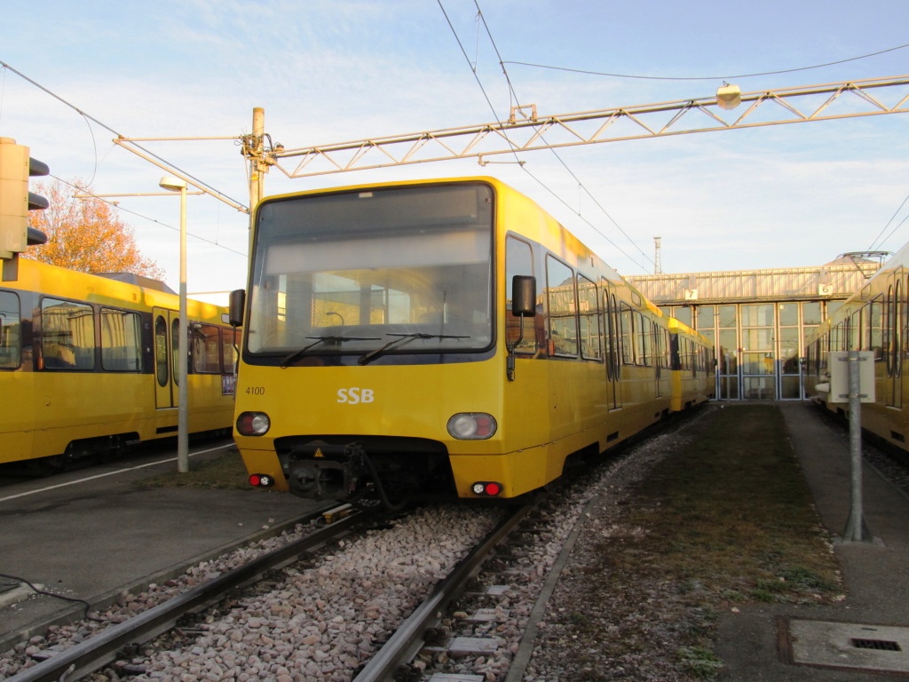 Штутгарт, Duewag DT8.S № 4100 Штутгарт, Duewag DT8.S № 4100