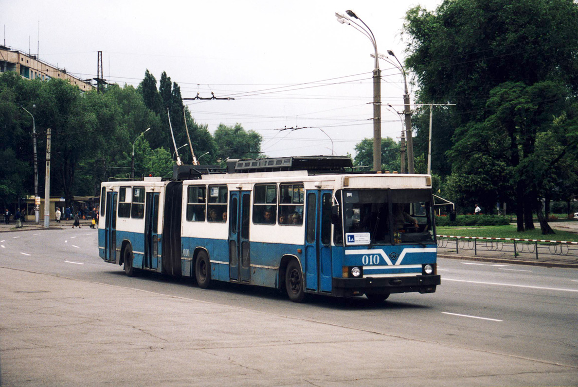 Кривой Рог, ЮМЗ Т1 № 010