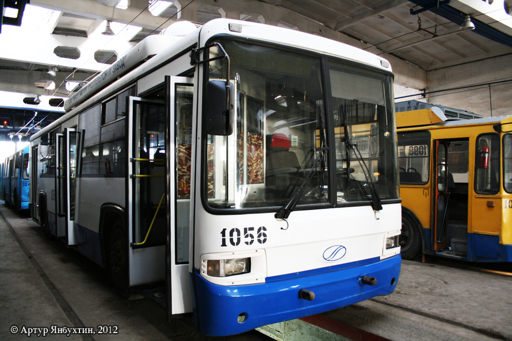 Уфа, БТЗ-52767А № 1056