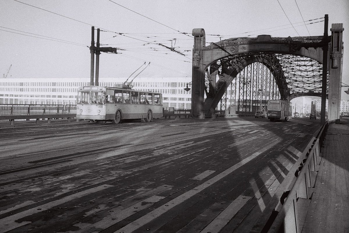 Санкт-Петербург, ЗиУ-682В № 2636; Санкт-Петербург, ЛМ-68М № 4583; Санкт-Петербург — Мосты
