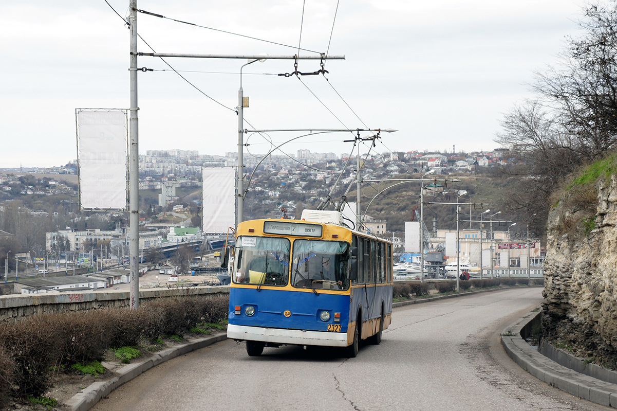 Севастополь, ЗиУ-682В-012 [В0А] № 2327