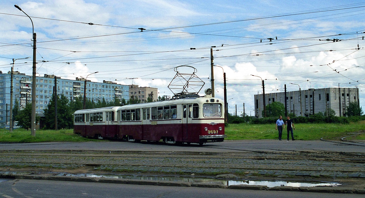 Szentpétervár, LM-49 — 3691
