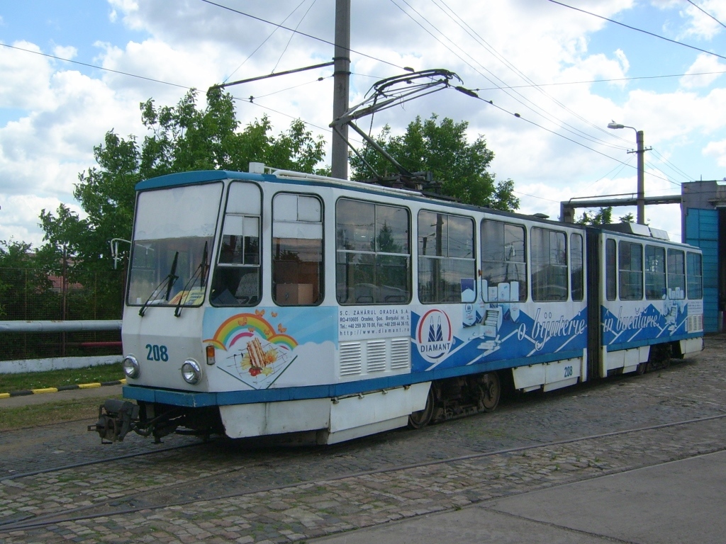 Орадя, Tatra KT4D № 208