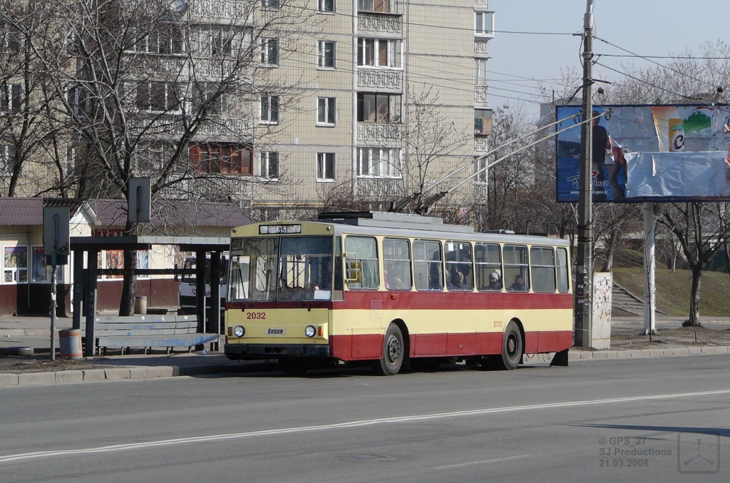 Kiova, Škoda 14Tr89/6 # 2032