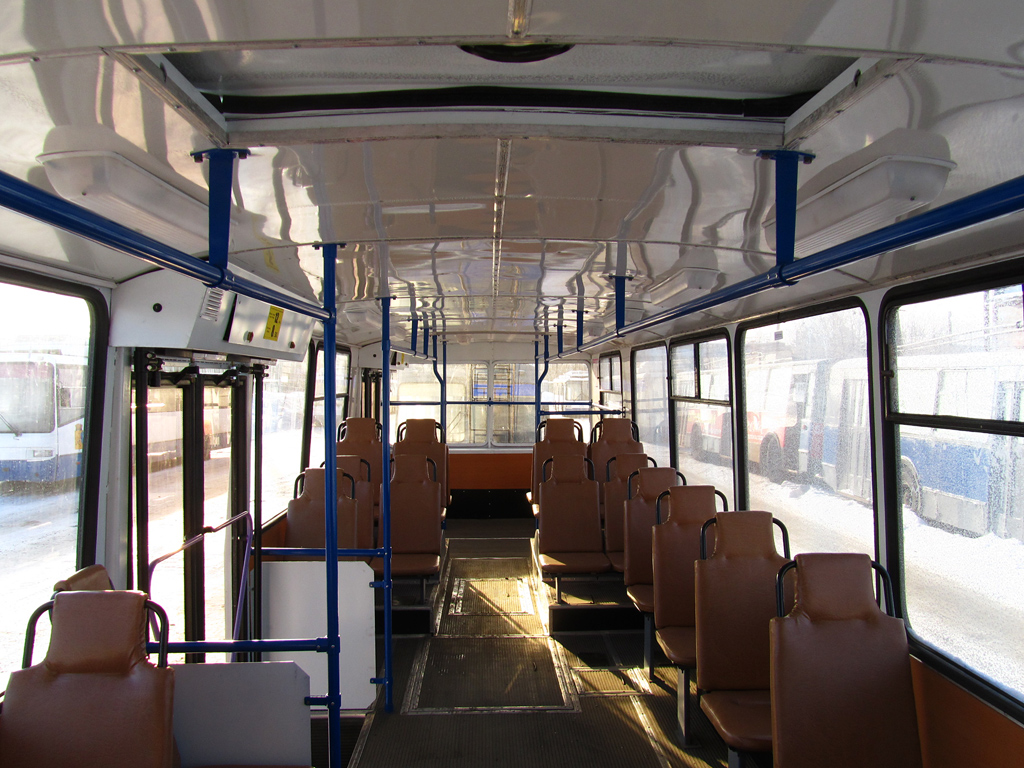 Киров, ЗиУ-682 КР Иваново № 472