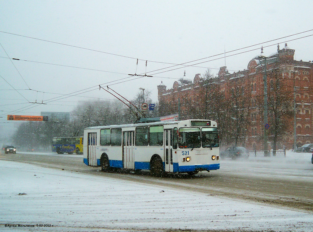 Екатеринбург, ЗиУ-682Г [Г00] № 521